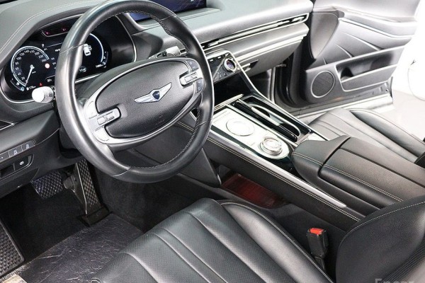 2021 Genesis GV80 с пробегом 74 888 км