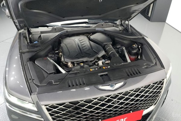 2021 Genesis GV80 с пробегом 77 488 км