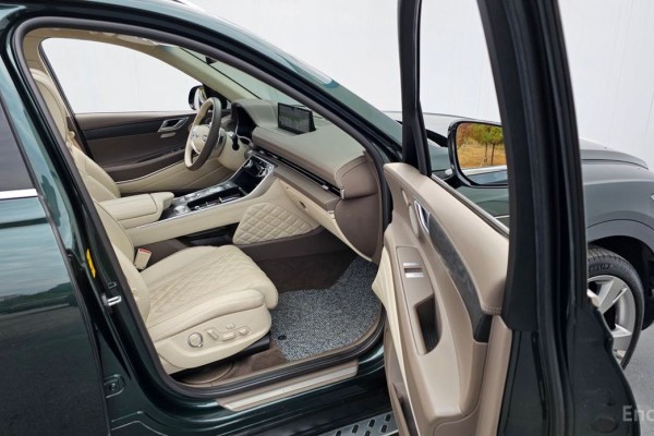 2022 Genesis GV80 с пробегом 93 922 км