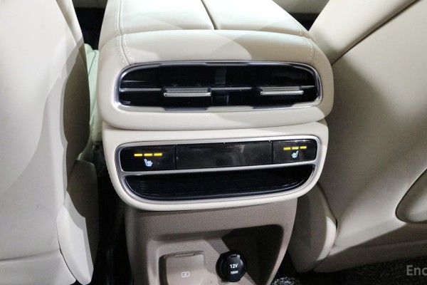 2021 Genesis GV80 с пробегом 77 488 км