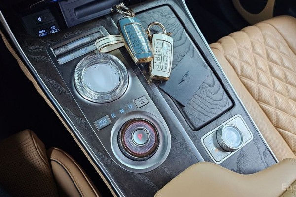 2021 Genesis GV80 с пробегом 45 117 км