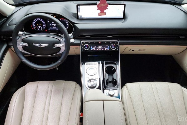 2021 Genesis GV80 с пробегом 44 621 км