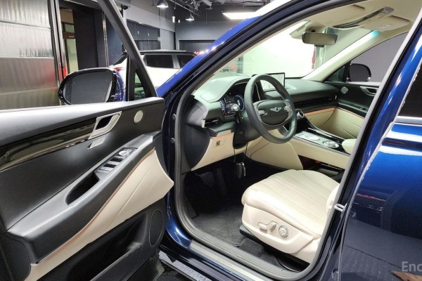 2021 Genesis GV80 с пробегом 44 621 км