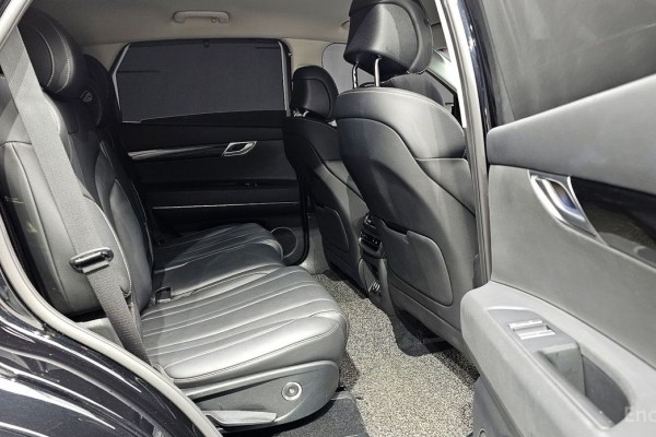 2021 Genesis GV80 с пробегом 70 726 км