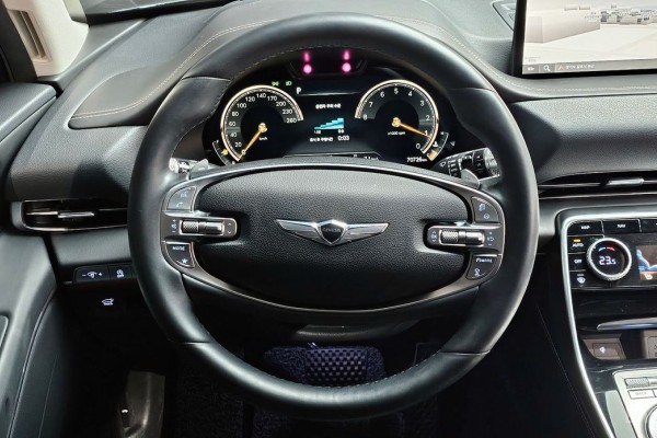 2021 Genesis GV80 с пробегом 70 726 км