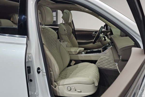 2021 Genesis GV80 с пробегом 74 230 км