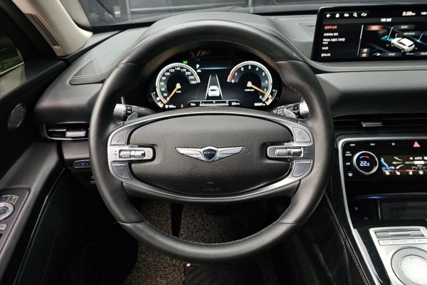 2021 Genesis GV80 с пробегом 88 987 км