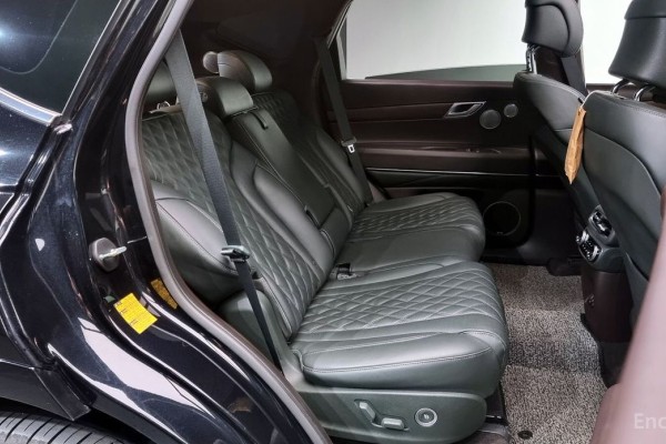 2021 Genesis GV80 с пробегом 70 509 км