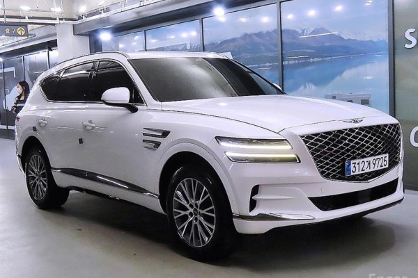 2022 Genesis GV80 с пробегом 83 251 км