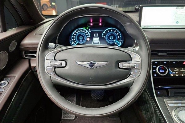 2022 Genesis GV80 с пробегом 40 304 км