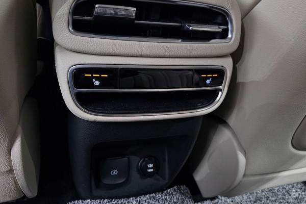 2021 Genesis GV80 с пробегом 77 297 км