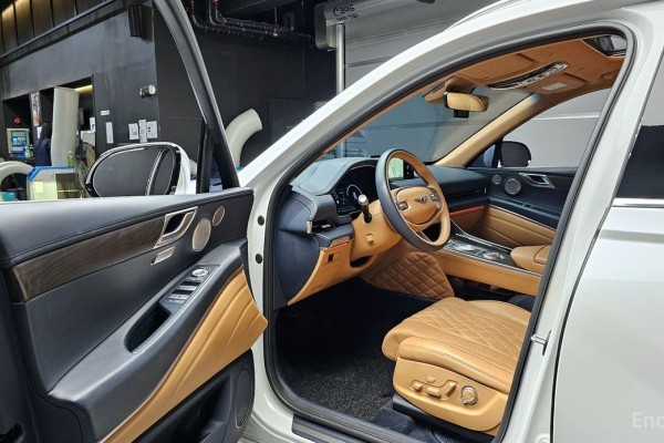 2022 Genesis GV80 с пробегом 66 652 км