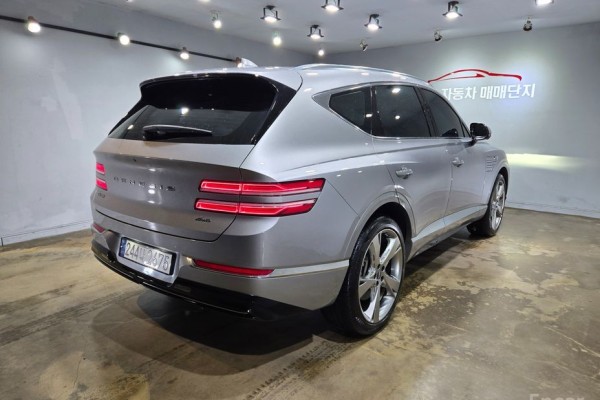 2022 Genesis GV80 с пробегом 91 811 км