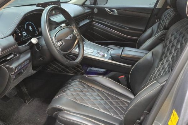 2022 Genesis GV80 с пробегом 91 811 км