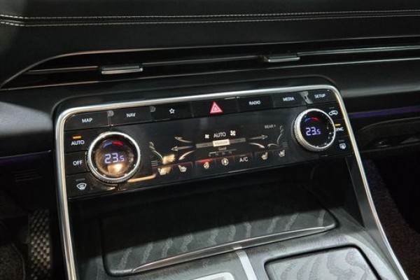 2022 Genesis GV80 с пробегом 91 811 км