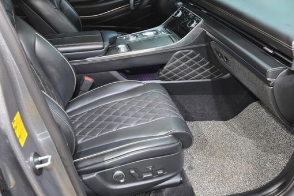 2022 Genesis GV80 с пробегом 91 811 км