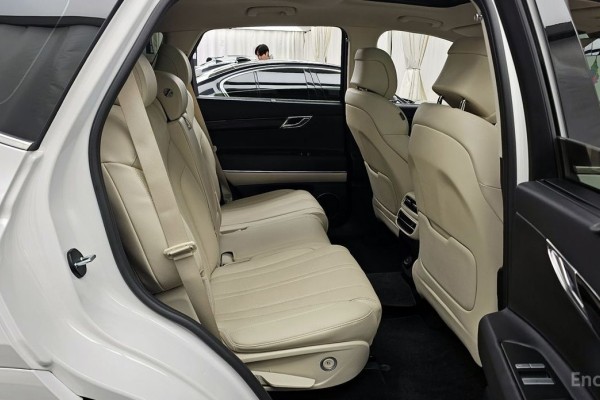 2022 Genesis GV80 с пробегом 41 352 км