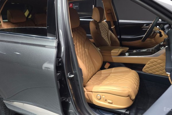 2021 Genesis GV80 с пробегом 69 476 км