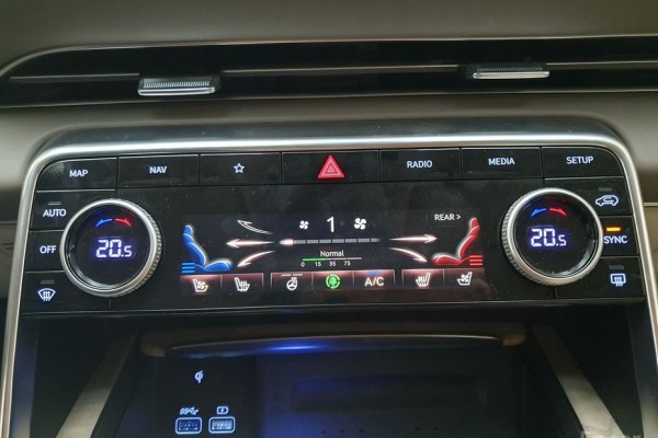 2022 Genesis GV80 с пробегом 82 817 км