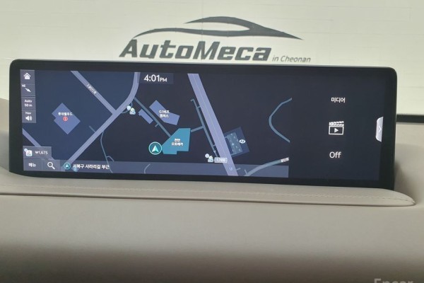 2022 Genesis GV80 с пробегом 82 817 км