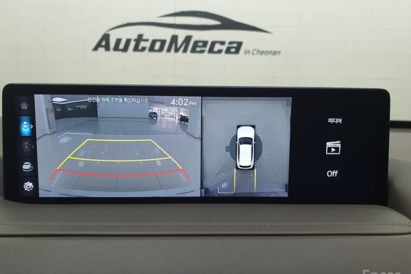 2022 Genesis GV80 с пробегом 82 817 км