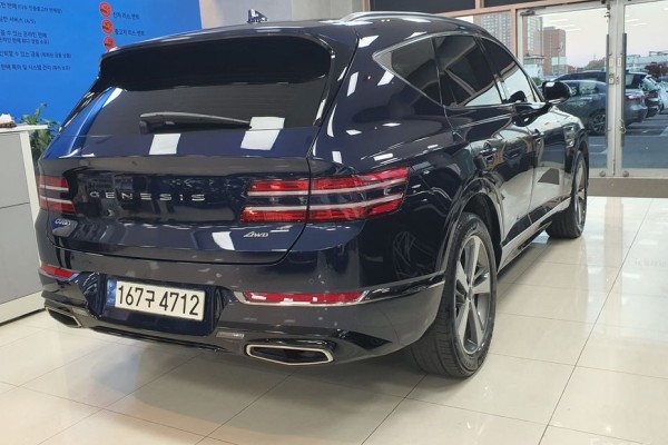2021 Genesis GV80 с пробегом 83 098 км