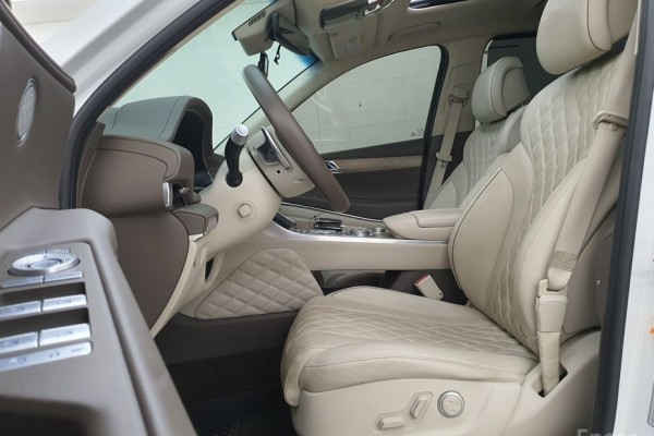 2022 Genesis GV80 с пробегом 82 817 км