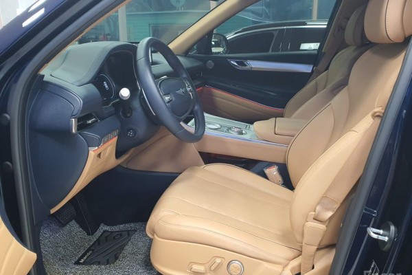 2021 Genesis GV80 с пробегом 83 098 км