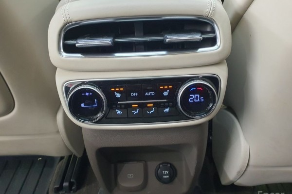 2022 Genesis GV80 с пробегом 82 817 км