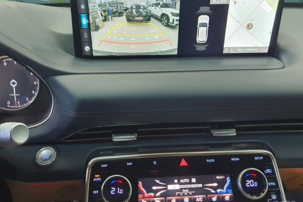 2021 Genesis GV80 с пробегом 83 098 км