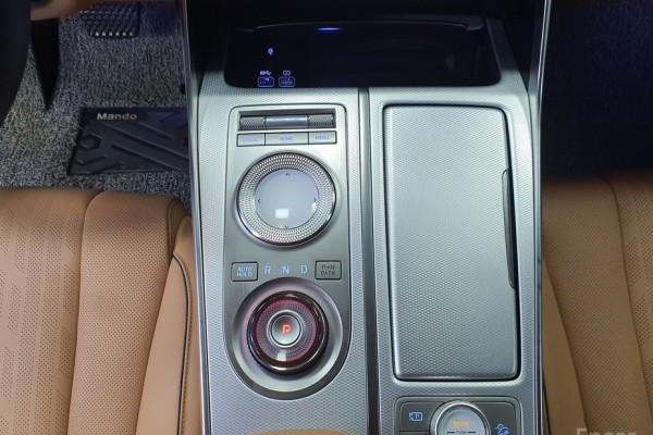 2021 Genesis GV80 с пробегом 83 098 км