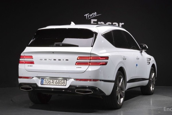 2021 Genesis GV80 с пробегом 98 680 км