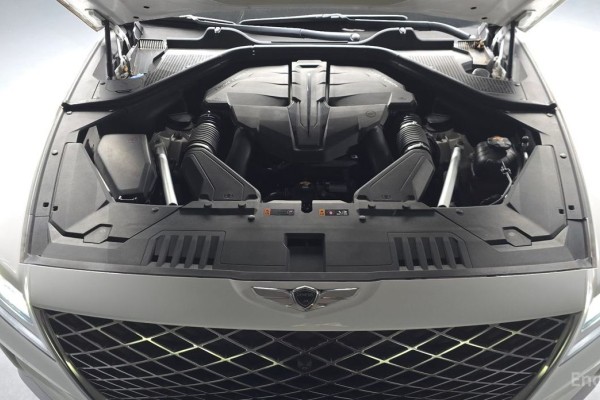 2021 Genesis GV80 с пробегом 98 680 км