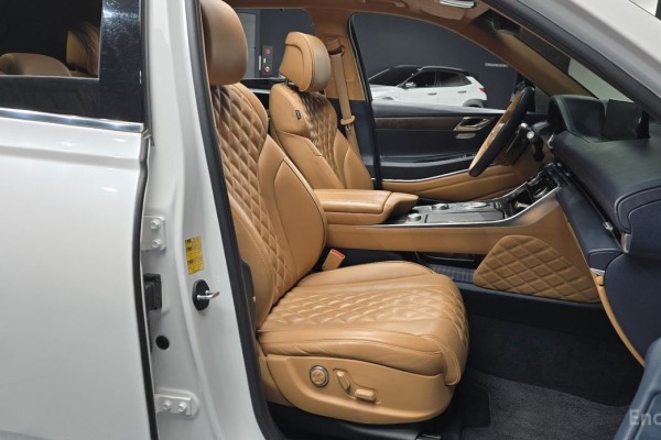 2021 Genesis GV80 с пробегом 98 680 км