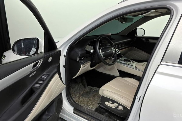 2022 Genesis GV80 с пробегом 49 431 км