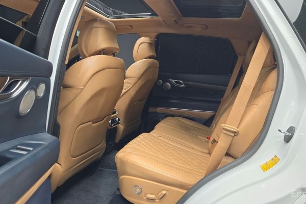 2021 Genesis GV80 с пробегом 98 680 км