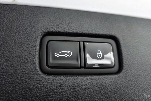 2022 Genesis GV80 с пробегом 49 431 км