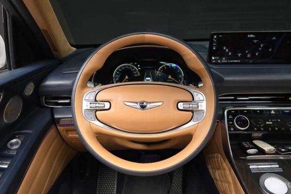 2021 Genesis GV80 с пробегом 98 680 км