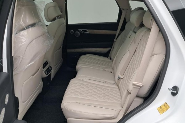 2021 Genesis GV80 с пробегом 137 328 км