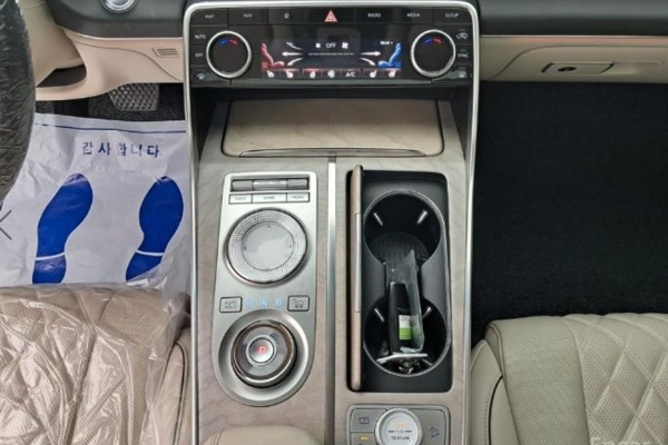 2021 Genesis GV80 с пробегом 137 328 км