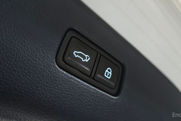 2021 Genesis GV80 с пробегом 98 680 км