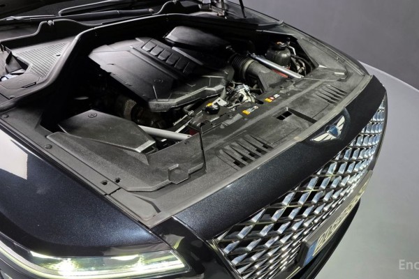 2021 Genesis GV80 с пробегом 75 068 км