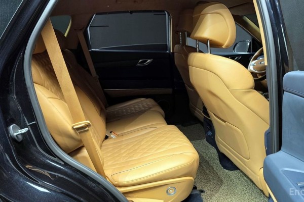 2021 Genesis GV80 с пробегом 75 068 км