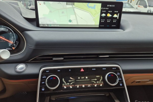 2022 Genesis GV80 с пробегом 56 665 км