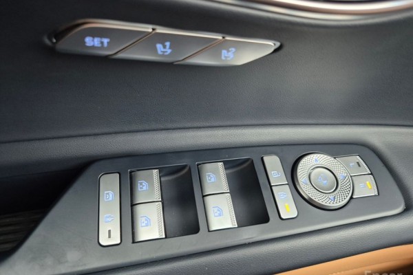 2022 Genesis GV80 с пробегом 56 665 км