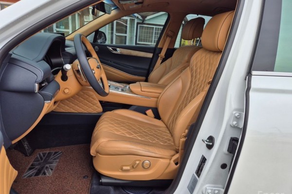 2022 Genesis GV80 с пробегом 56 665 км