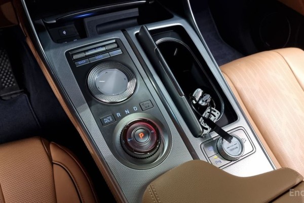 2021 Genesis GV80 с пробегом 92 884 км