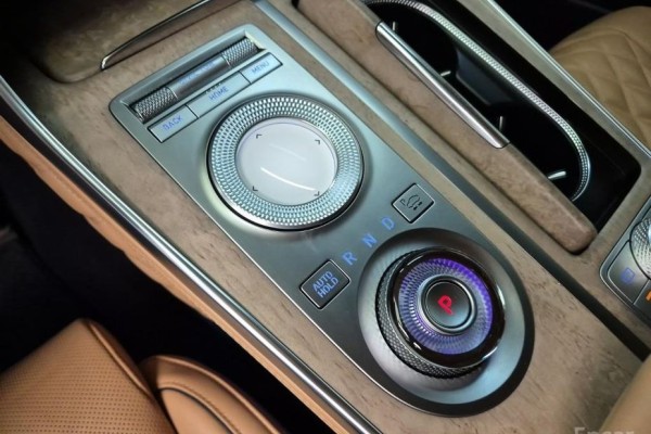 2021 Genesis GV80 с пробегом 60 209 км