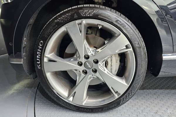 2021 Genesis GV80 с пробегом 95 725 км