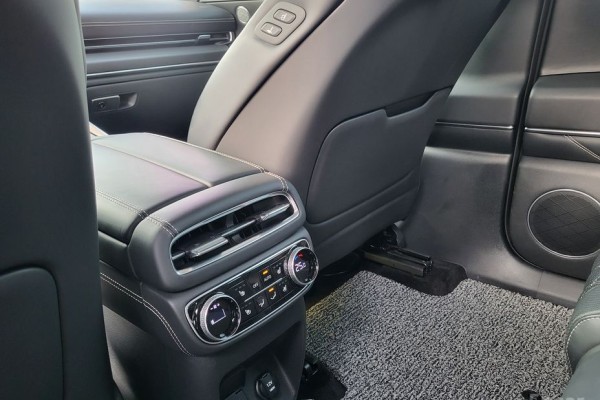 2021 Genesis GV80 с пробегом 54 590 км